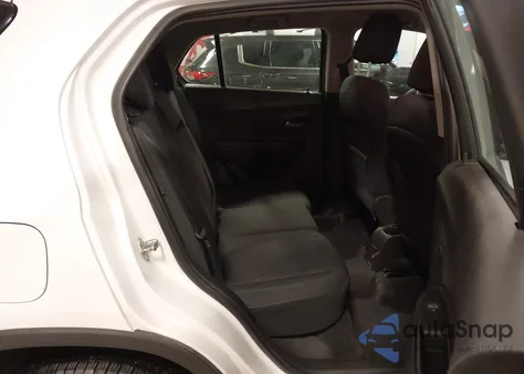 2016 Chevrolet Trax 1Ls из США, поврежденный, VIN 3GNCJNSB4GL271928